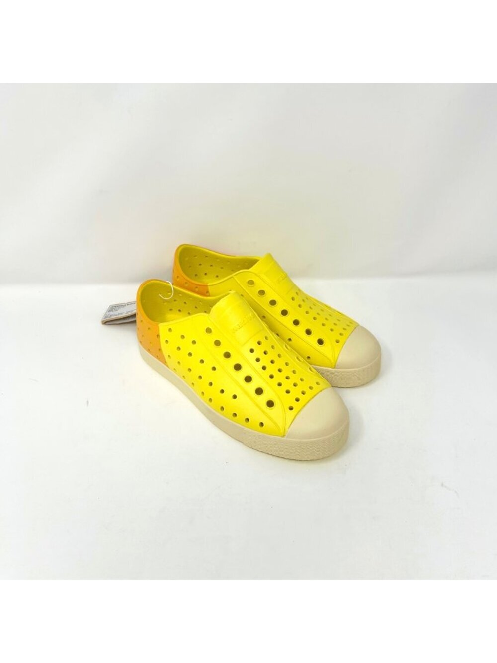 Native Jefferson Block Slip-On Sneakers Girls Little Kids Size 1 Lightweight EVA